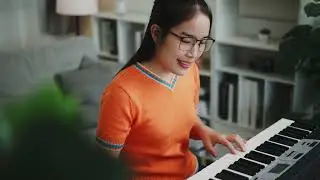 Digital Pianos: The Smart Beginner's Guide (Pro Secrets)