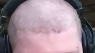 Small brain in big skull (Slay the Spire)