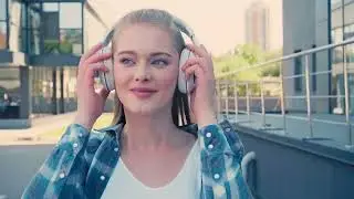 JBL - Ignore the Noise; Own Your Sound