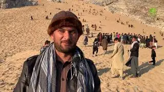کوه ریگ‌روان مکان عجیب و شگفت‌انگیزی که سالانه پای هزاران تماشاگر را به‌خود می‌کشاند.#shortvideo