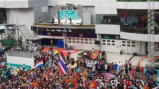 Ricciardo guiding excited fans from podium