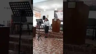 SORA ESTERA LAUDĂ PE DOMNUL
