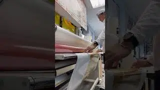 Vinyl lamination #oddlysatisfying#asmr #signs #carwraps#work #decals#stickers #vehiclewraps#wraps