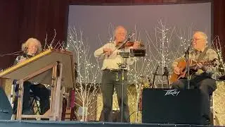 Father O&rsquo;Flynn & Fiddler&rsquo;s Pop - Sonas