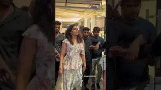 Anchor Rashmi Gautam Grand Entry at Prakruthi Aavaas Lauch Event #rashmigautam #ytshorts #shorts