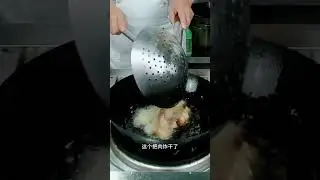 传统老菜板栗烧肉好吃大个关注来了 #板栗烧肉 #cooking #吃货推荐官 #food
