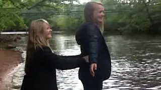 ellie+tias titanic scene