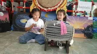 ลูกศิษย์ใหม่ ป.1 อยากเล่นดนตรีครับP1010656