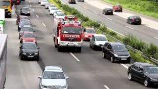 TLF BF Duisburg FW 7 auf Einsatzfahrt