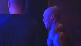Phil Heath Posing Routine 2012 Sheru Classic: Backstage View