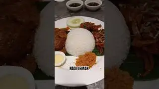 Trying this Malaysian Nasi Lemak🫰🍽️✨ #food #short #shortvideo #shortsfeed #arelhangout