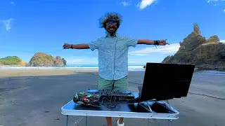 🌊 House Mix at Piha Beach | Deep Coastal Vibes from New Zealand | YoTron 🎶🇳🇿