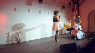 Soulmates Party (Trio + Saxophone) This Girl, Ain't nobody- Cover