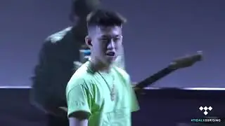Rich Brian - SLOW DOWN TURBO *Live at Head in the Clouds*