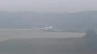 United Airlines flight 2477 Runway excursion footage and Aftermath