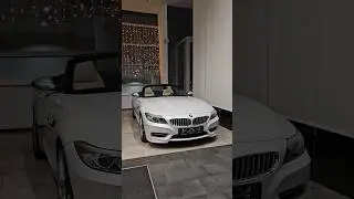 Скоро новый год пора за подарками ? #премиумсегмент #blackpixel