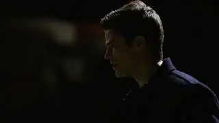 The Flash: The Man in the Yellow Suit. First fight between Flash and Thawne.