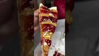 Does the world need a pb & j pizza #pizza #cheesepizza #pizzaking #hotdogpizza #morethanpizza