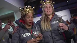 Zweierbob-Gold: Olympiasiegerinnen Mariama Jamanka und Lisa Buckwitz Empfang im Deutschen Haus
