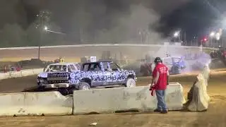 Budds Creek Demolition Derby  Full Size Truck