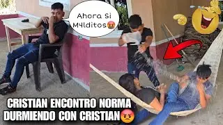CRISTIAN Baño A NORMA y A TOTO En Esta Gran Brom4 Pesad4🤣😱Todo Por Huevon4 y Sinv3rgu3nza Le Dijo😡