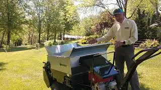 Earth&Turf 100SP Top Dresser - Overview