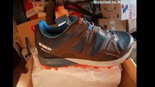 [Unboxing] Pantofi Trail MC KINLEY NIESEN AQX VENT M NAVY-ORAN - de la Intersport