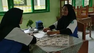 Tugas Video Bahasa Inggris, Dialog OFFERING SOMETHING and OFFERING HELP