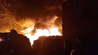 Ghaziabad Meerut road hindan vihar canister wali gali bahut tagdi aag lagi Raat 🔥🔥1:9:2023 ...8:30