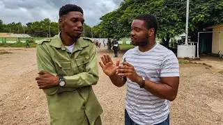 There is no way he didn't know the answer to this question (MUST WATCH!!!)