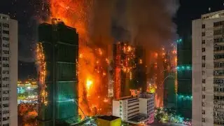 Самый сильный пожар в Гонконге за последние десятилетия! Огонь в Тай По уничтожил несколько башен...