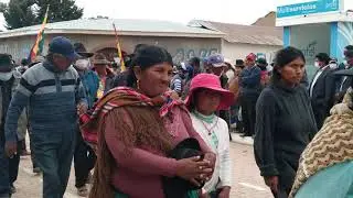 desfile de aniversario de municipio san andres de machaca 7 de mayo