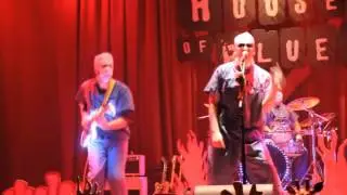Somebody Get Me A Doctor Cover Live   The Outer Waves