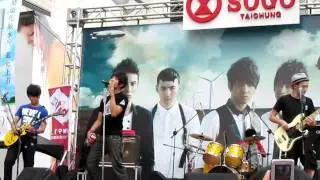 110807#東城衞。Wake Me Up簽唱會＊Wake Me Up