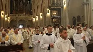 Msza Św. Krzyżma w Archikatedrze Łódzkiej 2017- procesja wejścia