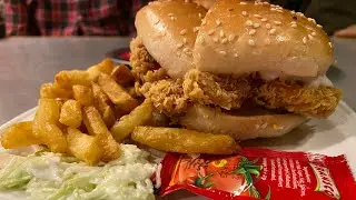 karachi ky sub sy cheapest price mein Zinger burgers🥳