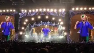 The Stones live in Dusseldorf / 14 On Fire Tour. Mick Jagger introducing the band
