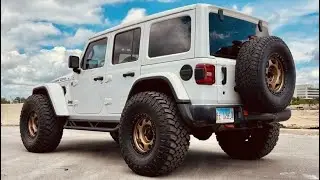 JEEP GOT BLACKRHINO RIMS AND 35/12.5/17 XComp tires 