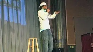 Muslim Comics Draw Laughs by Making Fun of Stereotypes