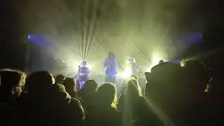 Knives - Glitter Tour Laval 2025