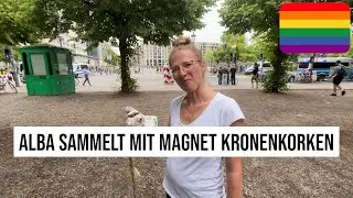 27.07.2024 Berlin #ALBA sammelt mit Magnet #Kronenkorken auf #CSD Parade #pridemonth #Kronkorken