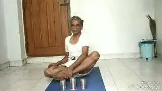 82 year's old man doing yoga