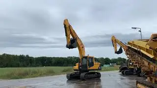 Just arrived new excavator: Hyundai R210, year 2020 (Refnr. BM3393) &mdash; cummins engine