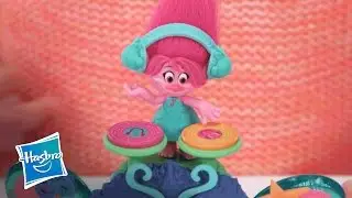 Trolls Deutschland - 'Trollstadt DJ-K&auml;ferpult mit Poppy' - Produktdemo-Video