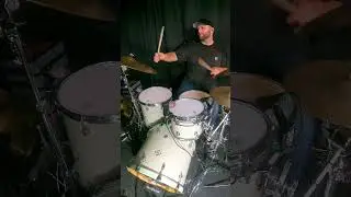Cliffs of Dover - Eric Johnson #drums #ericjohnson #blues #guitar #shred #ukblues #direstraits