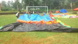 proses penggelaran istana rumah balon dan pengisian angin,part 107