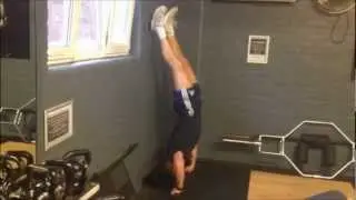 Handstand Push up | Luke Simons Extreme Personal Training Torquay