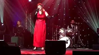 Ilona Rasa - Kun h&auml;m&auml;rt&auml;&auml; - Laila ja Olavi laulukilpailu - Superfinaali 5.11.2022