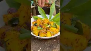Tempered cassava roots spicy. कसावा . මඤ්ඤොක්කා.#fy#food#fypage#recipe#cooking#america#lanka#indian
