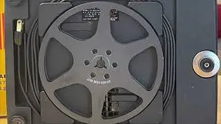 Kodak Instamatic M95 Projector Standard 8/Super 8mm (Working in Original box and manual.)